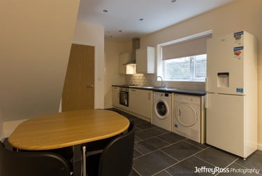 3 bed house, Colum Road, Cathays, Cardiff, CF103EG - Image 2